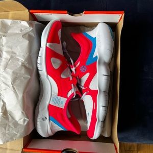 Never worn Nike Free RN 5.0 JDI Size 12